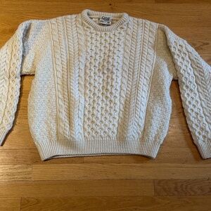Men's Traditional Crew Neck Aran Sweater - Large